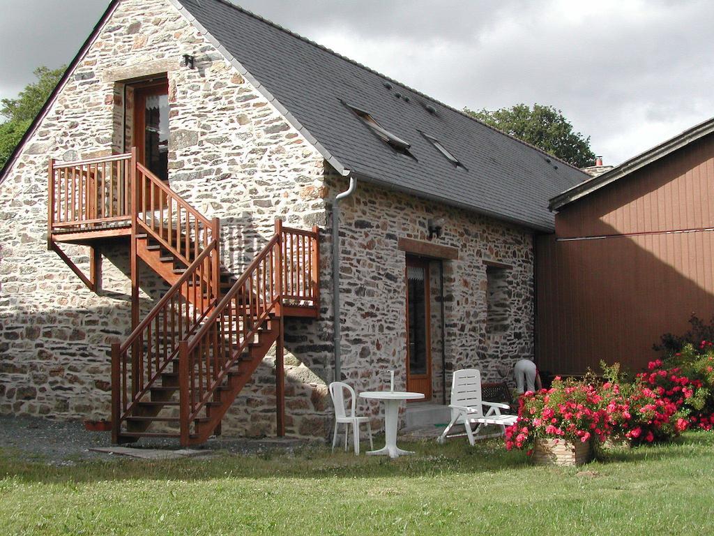 Bed and Breakfast Le Domaine De Rugornou Vras Brasparts Esterno foto