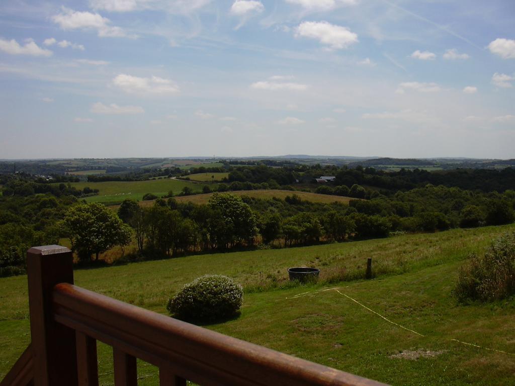 Bed and Breakfast Le Domaine De Rugornou Vras Brasparts Esterno foto