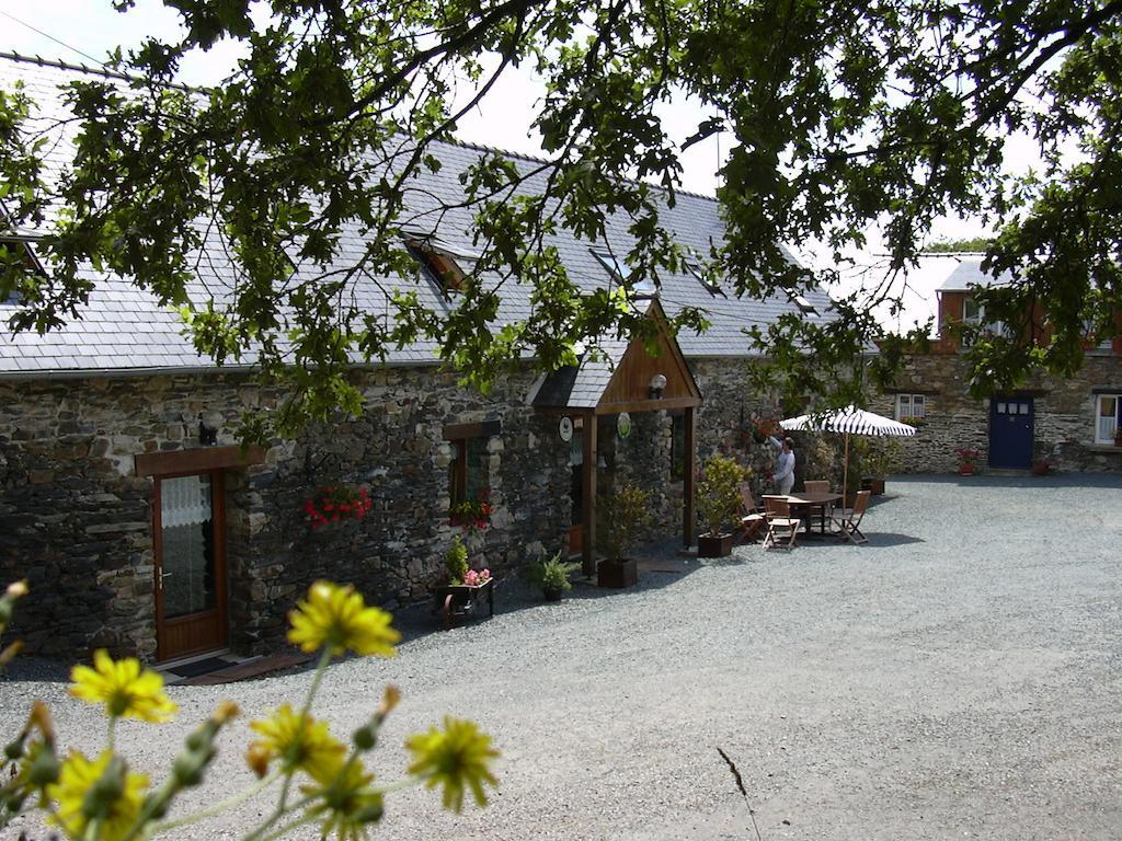 Bed and Breakfast Le Domaine De Rugornou Vras Brasparts Esterno foto